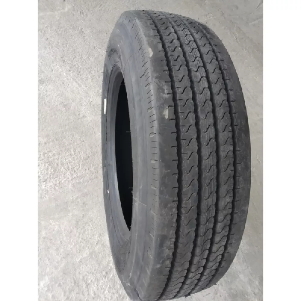 Грузовая шина 255/70 R22,5 Long March LM-120 16PR в Арамиле